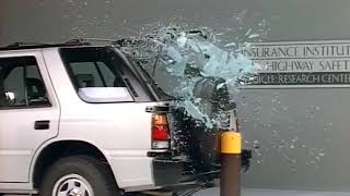 1996 Isuzu Rodeo bumper IIHS crash test