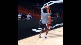 Kyrie Irving and James Harden showing off their dribbling skills - FIBA 2014