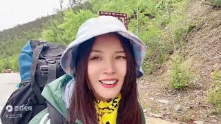 如美出发翻越觉巴山，历经8小时终于到达垭口太美了。