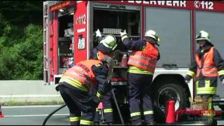 A45: Lenkrad verrissen - 4 schwer Verletzte