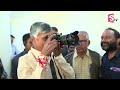 కెమెరా పట్టిన చంద్రబాబు photo journalists meets chandrababu naidu sumantvdaily