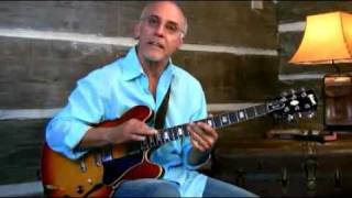 Larry Carlton - 335 Improv - Breaking Down Triads - Blues Guitar Lessons