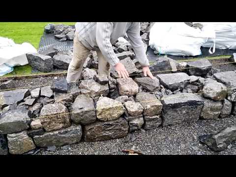 Wall building advice from stonemason Michael Fearnhead Wall building advice from stonemason Michael Fearnhead