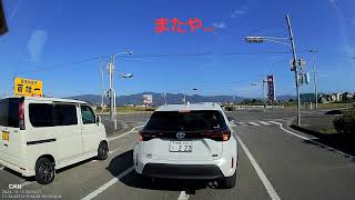 またや…これが徳島のウインカーマナー！！車校に戻れよもう！！　　　#信号変わってからウインカー#ウインカー出しとけ#交通ルール厳守#道交法違反#ウインカーマナー徳島最低