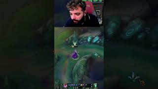 Μαντέψτε τι έγινε στο τέλος 😂  #antilipsi #leagueoflegends #lolplays #lolfails #lol