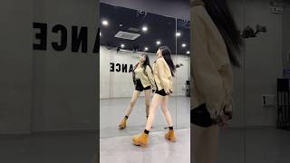 【眠羊】这下截不到丑照了吧 #美女 #dance #跳舞 #shorts