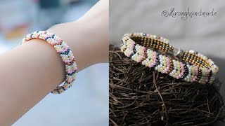 Easy to make chevron bracelet with only seed beads. Jewelry making tutorial