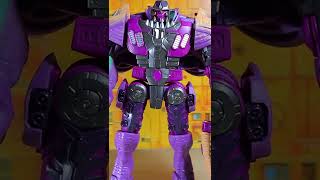 QUICK REVIEW: Transformers Generations War for Cybertron Kingdom (Beast) MEGATRON