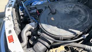 Under the Hood - Engine at Idle - 1993 Mercedes-Benz 190E (W201) 2.6 (M103)