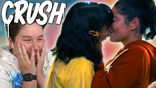 Lesbian love triangle! | Crush Movie Reaction