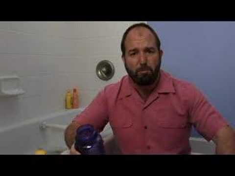 How to Clean Poop in the Tub - Video How to Clean Poop in the Tub - Video