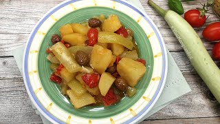 Zucchina lunga a ghiotta, con patate e pomodoro