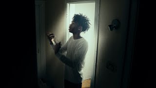 rexv2 - HEADS TURN (Dir. vndrewfox)