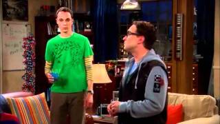 The Big Bang Theory: Cop a feel