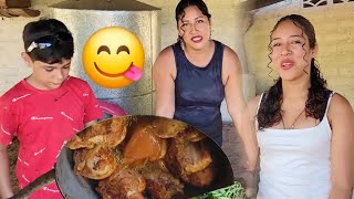 PREPARANDO Y MARINANDO UN RICO POLLO 🐔 PARA UNAS PERSONITAS