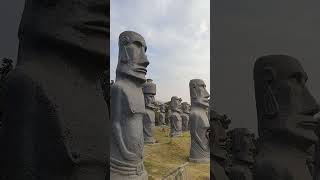 Easter Island Moai 🏝️🗿