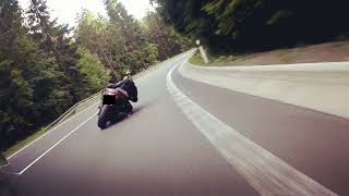 Crazy ride #1 - SUZUKI GSX-R 750, YAMAHA R6 I KNEE DOWN I AWESOME SHOTS I CZECH RIDERS