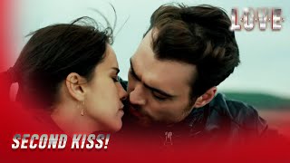 Love - Sebnem And Kerem Kissed! - Section 4