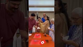 ഒരേ ദിവസം birthday ആഘോഷിച്ച് മേനകയും സുരേഷും | സ്വർഗത്തിൽ നിന്നും ഒന്നായവരാണെന്നു മക്കൾ #shorts