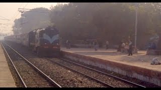 HonkingTata Danapur Express Blasting - Hauled by WDM 3A @ Adityapur(TATA)