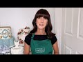 beginner s guide to cake decorating with moulds