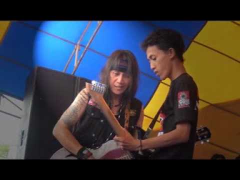 Kisah Roy Jeconiah Boomerang Rotor Lowayu Youtube