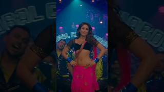 Kareena dance in Halkat Jawani song | Kareena Kapoor | Fashion | Item song | Sunidhi Chauhan | P3