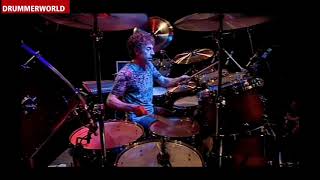 Simon Phillips: DRUM APPEARANCE (30 minutes) - 2009 - filmed by Drummerworld - Bernhard Castiglioni