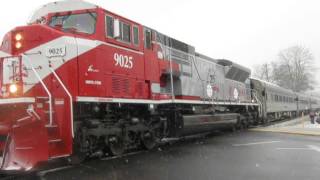 INRD 9025 with Santa Train 12-4-10