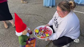 Local funeral home brings joy to the grave with first “Trunk or Treat” event