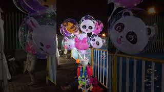 Wah ada balon panda lucu ya