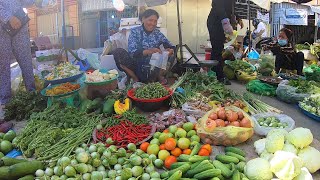 CAMBODIA BATTAMBANG NEW MARKET5/25/2022 ផ្សារថ្មីក្នុងខេត្តបាត់ដំបង។