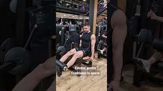 extensii pentru cvadriceps la aparat. antrenament picioare coapse #fitness #bodybuilding #healthy