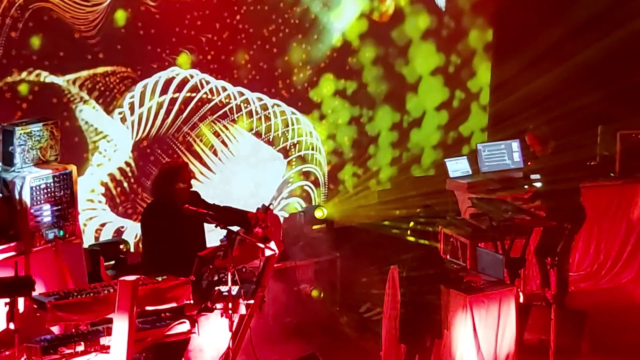 Tangerine Dream Live In De Boerderij In Zoetermeer 24oktober 2019 - YouTube