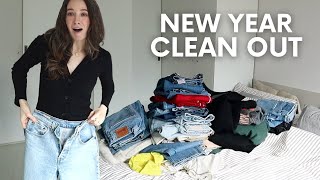 😮 Shocked by my own declutter pile! | DECLUTTER MY CLOSET WITH ME 2024