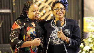 WANGUNJIRI SHED TEARS AS SHE THANK WAKIRUMBA DURING JER FATHER MEMORIAL