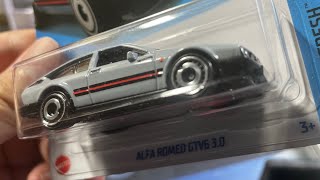 ミニカー紹介　Vol.680 hotwheels Alfa Romeo GTV6 3.0