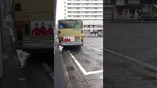 神奈中バスち70（湘南200か1385 PKG-MP35UK改）🚌茅ヶ崎駅南口にて🟨20240831