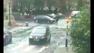 Pedestrian Accident Caught on Abbey Road, London Earthcam 3/30