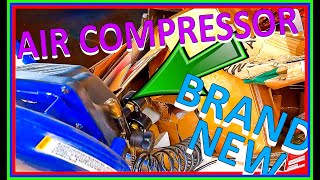 Dumpster Diving On Black Friday For ALL Kinds Of Goodies