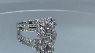 STRASS Diamonds SD-1223! Now on sale at $2,122!! Set with 1ct Round Brilliant Cut STRASS Diamond! C