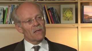 Stefan Ingves svarar på frågor om finansiell stabilitet 4 juni 2014