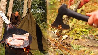 RAINY DAY BUSHCRAFT – RELAXING MODE, COOKING, CAMPING