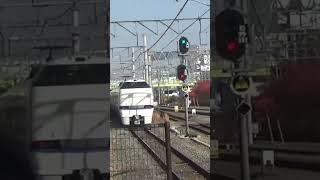 特急サンダーバード17号敦賀行き 新大阪駅発車　#shorts #新大阪駅　#特急サンダーバード　#683系