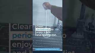 Experience the ultimate shine, we clean your kitchen, free of dirt and grease!