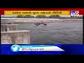 panchmahal viral video shows youths jumping into narmada canal near kalol tv9news