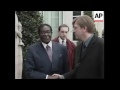 Peter Tatchell tries to arrest Mugabe in Belgium