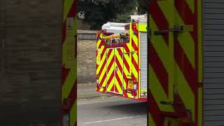 London Fire Brigade G241 Southall Pump Ladder Responding!