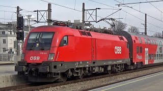 Ankunft von REX 9 (Zug-Nr. 1954) Wien Hbf am Bahnhof Wien Meidling in Österreich