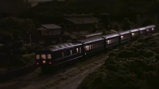 寝台特出雲　重連DD51　　night view Model Railroad